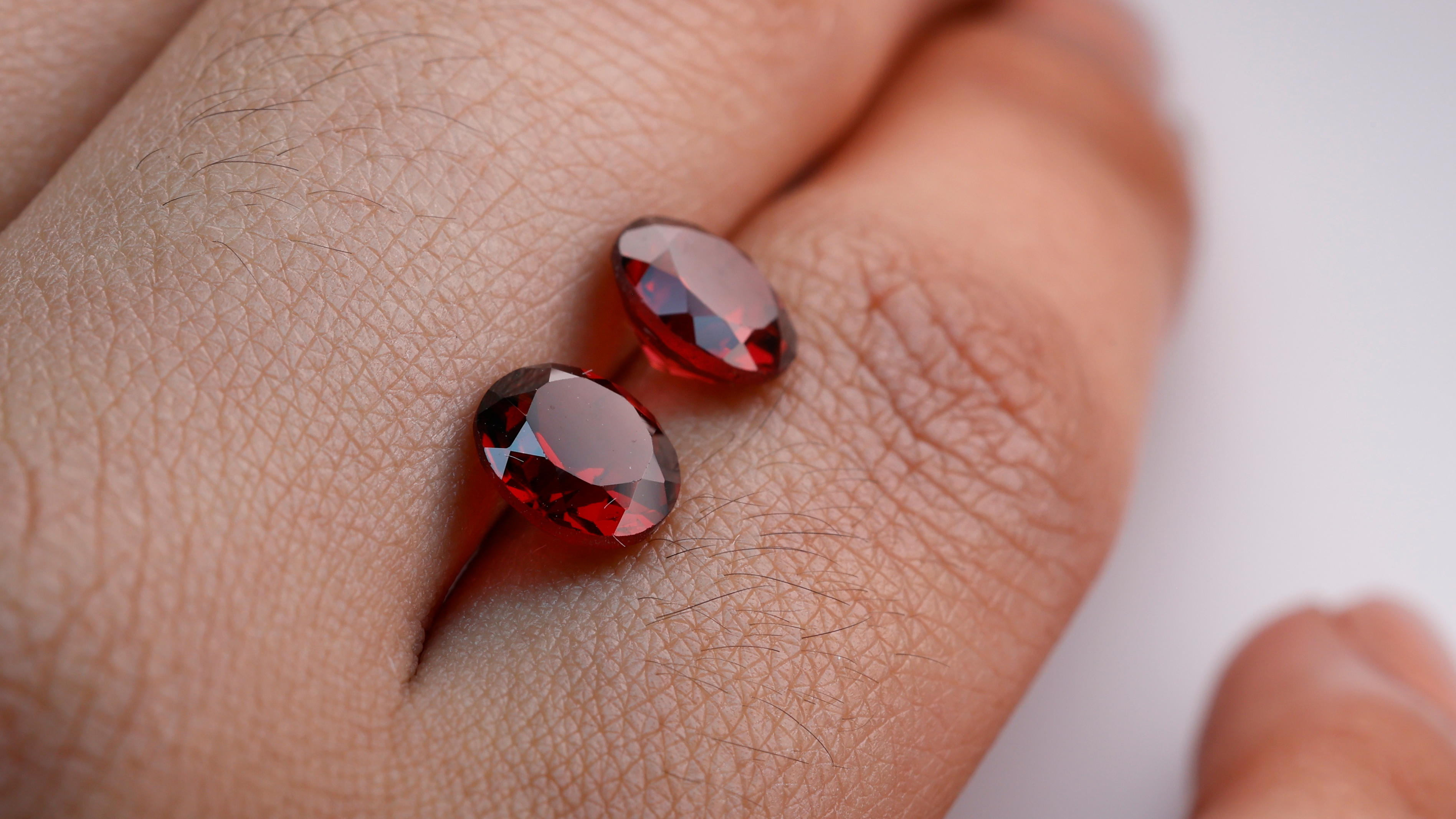 Premium Rhodolite Garnet Pair